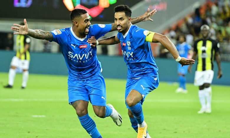 الهلال السعودي يفاجئ جماهيره قبل مواجهة الاتحاد