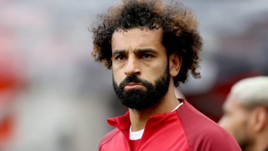 جماهير ليفربول تسخر من محمد صلاح بعد التعادل أمام أستون فيلا